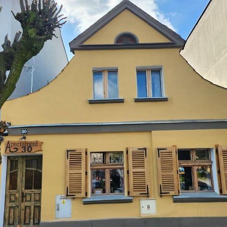 Apartament Rynek 30 Osieczna Exterior foto