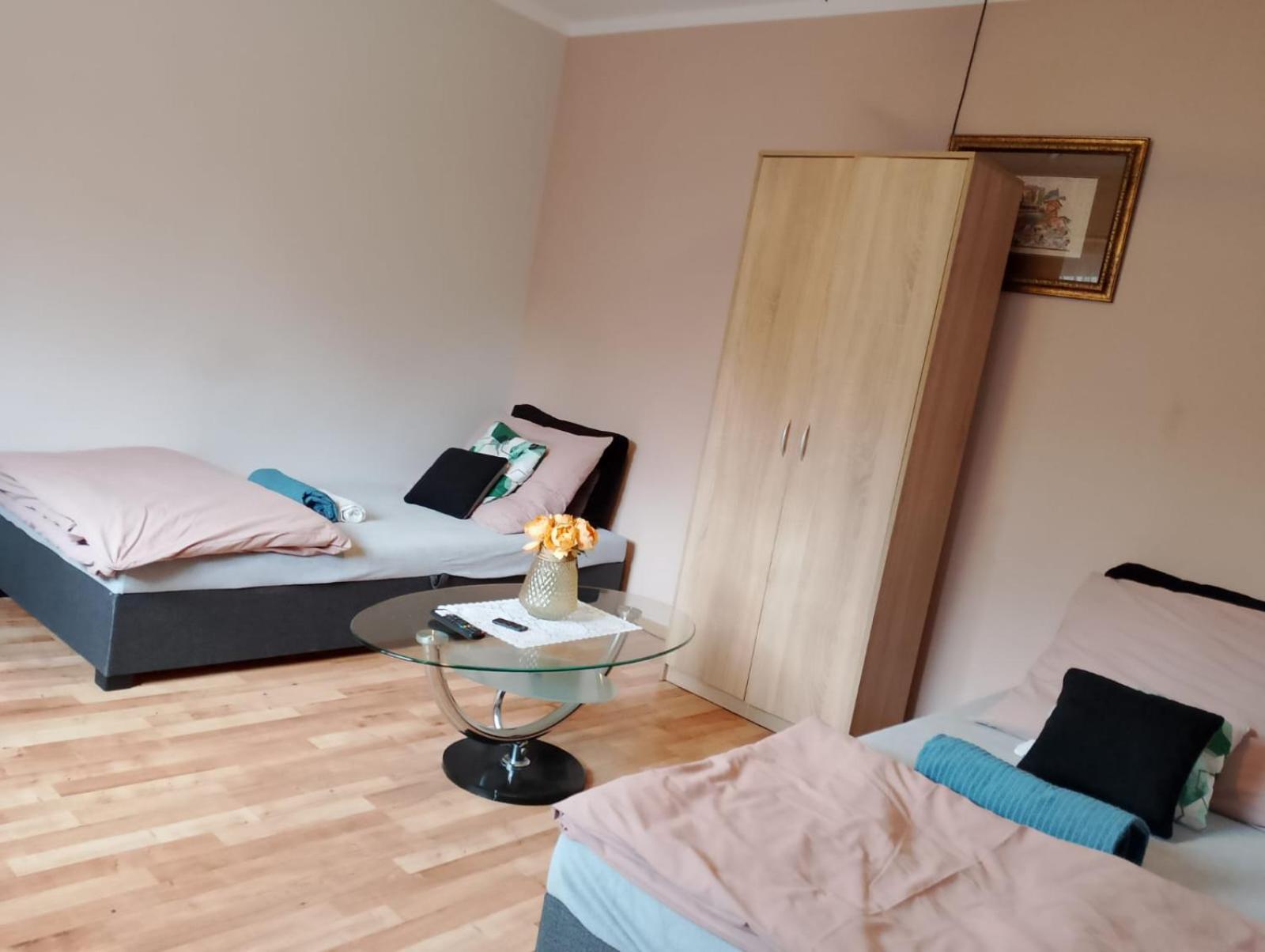 Apartament Rynek 30 Osieczna Exterior foto